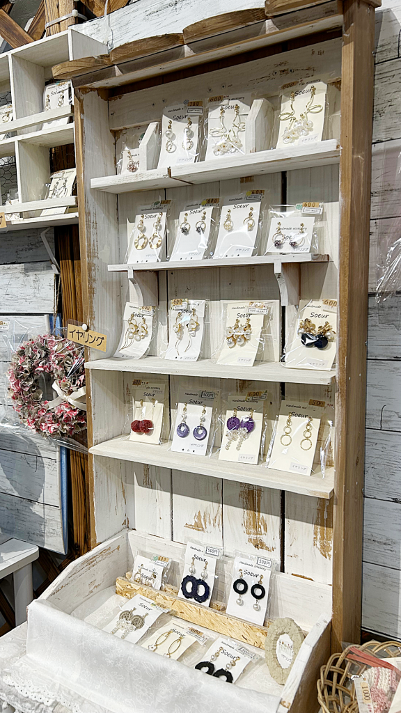 handmade accessory soeur（スール）の店内写真-012　イヤリング